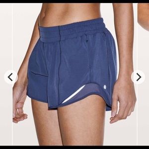Lululemon Hotty Hot Long 4” Gatsby Blue Sz 8
